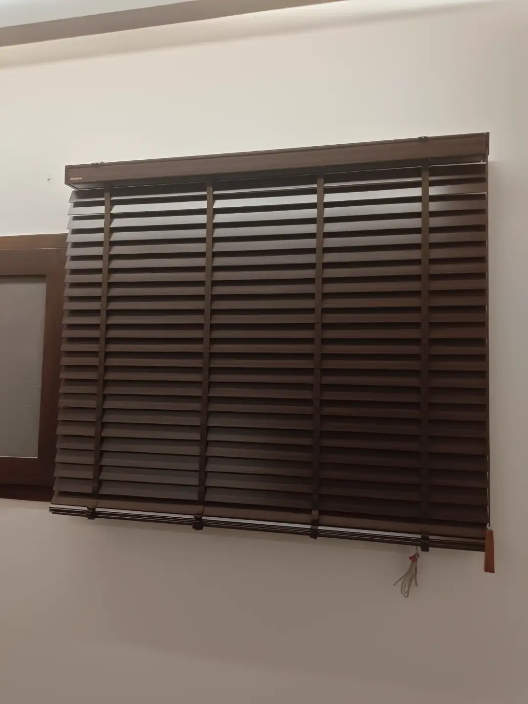 Wooden blinds in Karur